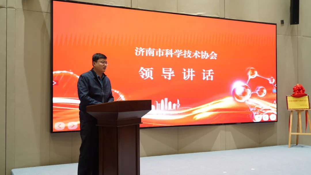 1740395532833.jpg 1740395532833.jpg