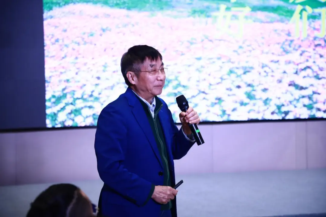 1740395657472.jpg 1740395657472.jpg